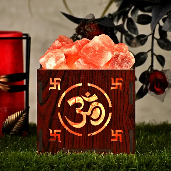 Zenn_Aura_OM_Himalayan_Rock_Salt_Wooden_Basket_Lamp_|_Love_&_Spirituality_(Wooden_4"_x_3.5")