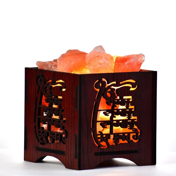 Zenn_Aura_Wahe_Guru_Shukrana_Himalayan_Rock_Salt_Wooden_Basket_Lamp_|_Gratitude_&_Peace_(Wooden_5"_x_5")
