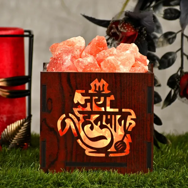 Zenn_Aura_Jai_Hanuman_Himalayan_Rock_Salt_Wooden_Basket_Lamp_|_Strength_&_Devotion_(Wooden_5"_x_5")