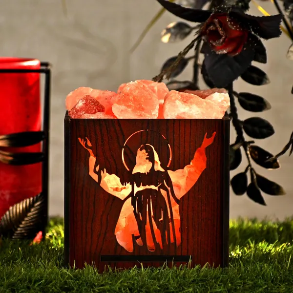 Zenn_Aura_Jesus_Angel_Himalayan_Rock_Salt_Wooden_Basket_Lamp_|_Love_&_Protection_(Wooden_5"_x_5")