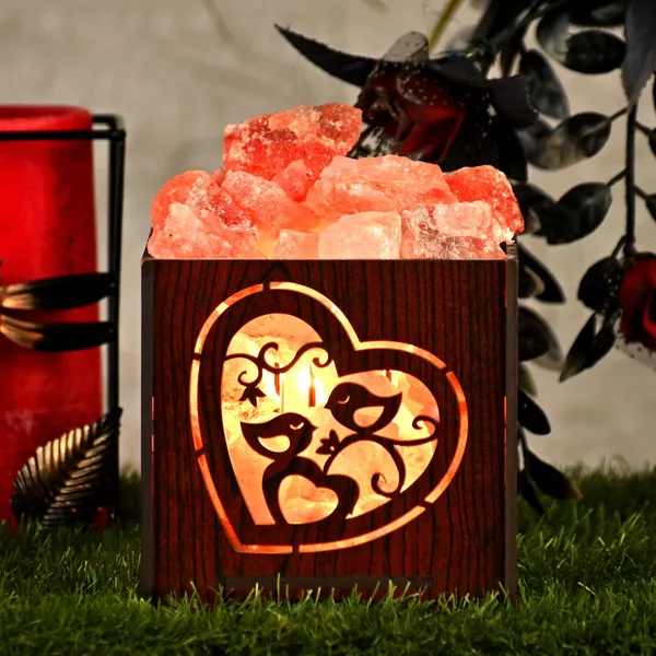 Zenn_Aura_Love_Rock_Salt_Wooden_Basket_Lamp_|_Love_&_Emotion_(Wooden_5"_x_5")