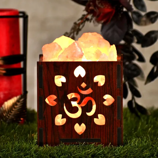 Zenn_Aura_OM_Himalayan_Rock_Salt_Wooden_Basket_Lamp_|_Love_&_Spirituality_(Wooden_4"_x_4.5")