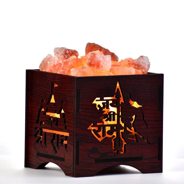 Zenn_Aura_Jai_Shri_Ram_Himalayan_Rock_Salt_Wooden_Basket_Lamp_|_Devotion_&_Strength_(Wooden_5"_x_5")