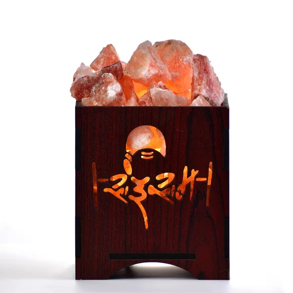 Zenn_Aura_Om_Sai_Ram_Himalayan_Rock_Salt_Wooden_Basket_Lamp_|_Faith_&_Joy_(Wooden_5"_x_5")