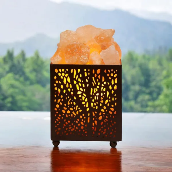 Zenn_Aura_Forest_Himalayan_Rock_Salt_Wooden_Basket_Lamp_|_Enlightenment_&_Balance_(Metal_4"_x_4.5")