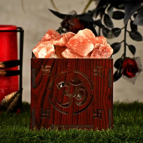 Zenn_Aura_OM_Himalayan_Rock_Salt_Wooden_Basket_Lamp_|_Love_&_Spirituality_(Wooden_5"_x_5")