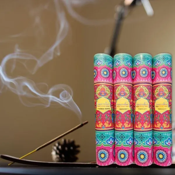 Zenn_Aura_Precious_Sandanwood_Incense_Sticks_|_Purity_&_Devotion_(Pack_of_4)