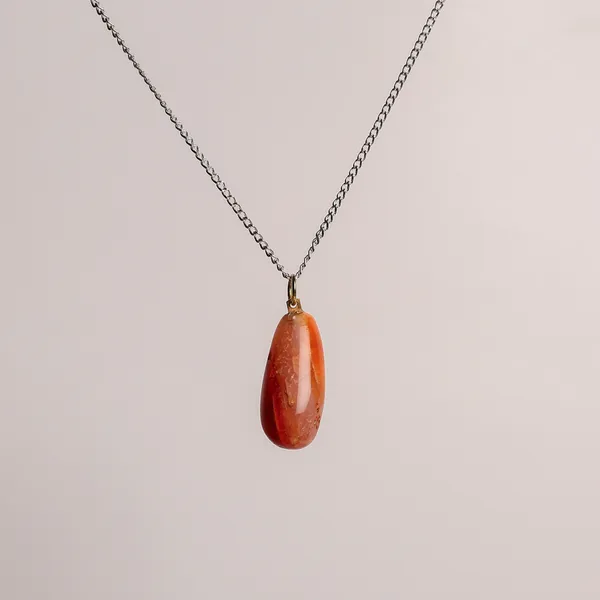 Zenn_Aura_Carnelian_Drop_Shape_Pendant_|_Drop_of_Motivation