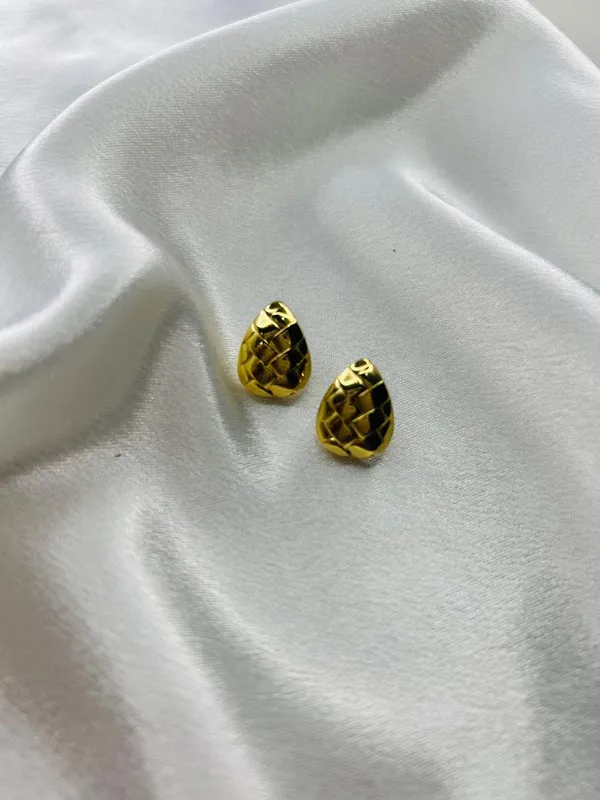 Golden_Mosaic_Stud_Earrings_For_Women_And_Girls_|_Pack_Of_2