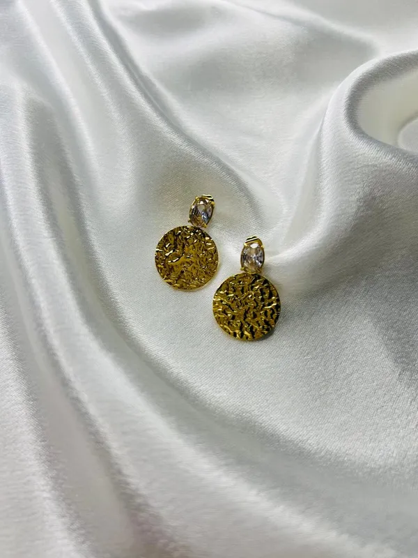 Pink_Textured_Golden_Drop_Earrings_For_Women_And_Girls