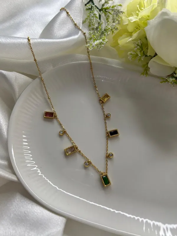 Golden_Multi_Gem_Charm_Necklace_For_Women_And_Girls