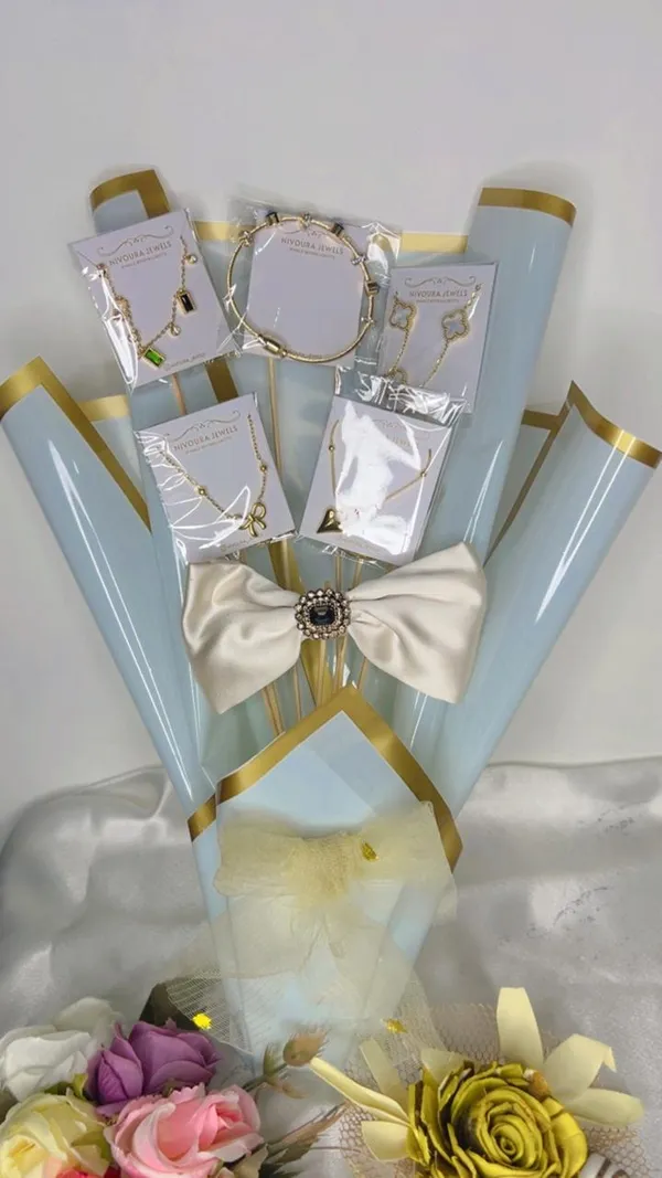 Golden_Luxury_Jewelry_Set_For_Women_And_Girls_|_Pack_Of_Set_Of_6