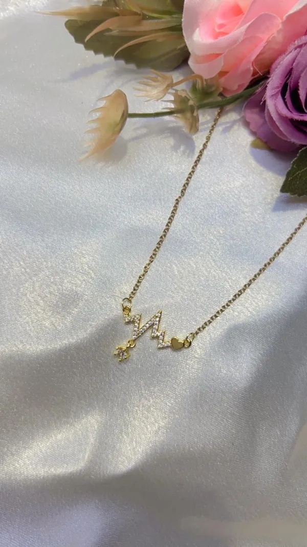 Golden_Heartbeat_Charm_Anti_Tarnish_Necklace_For_Women_And_Girls