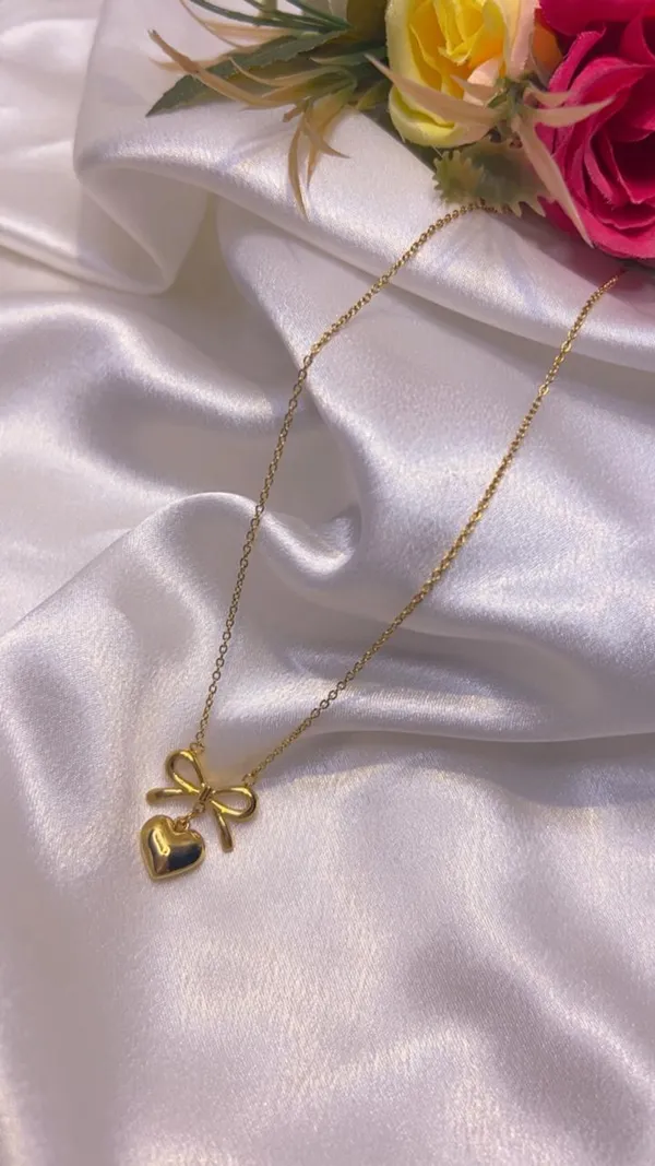 Golden_Anti_Tarnish_Bow_Heart_Charm_Necklace_For_Women_And_Girls
