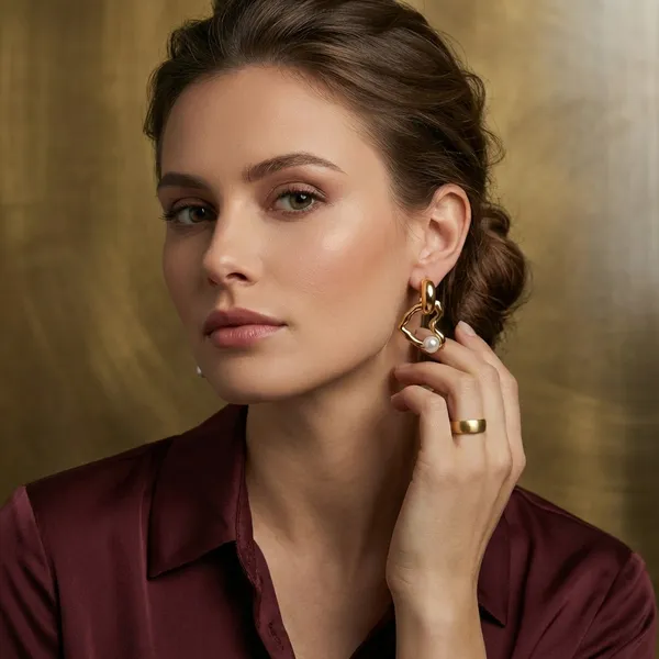 Golden_Elegant_Love_Hoop_Earring_For_Women_And_Girls_|_Pack_Of_2