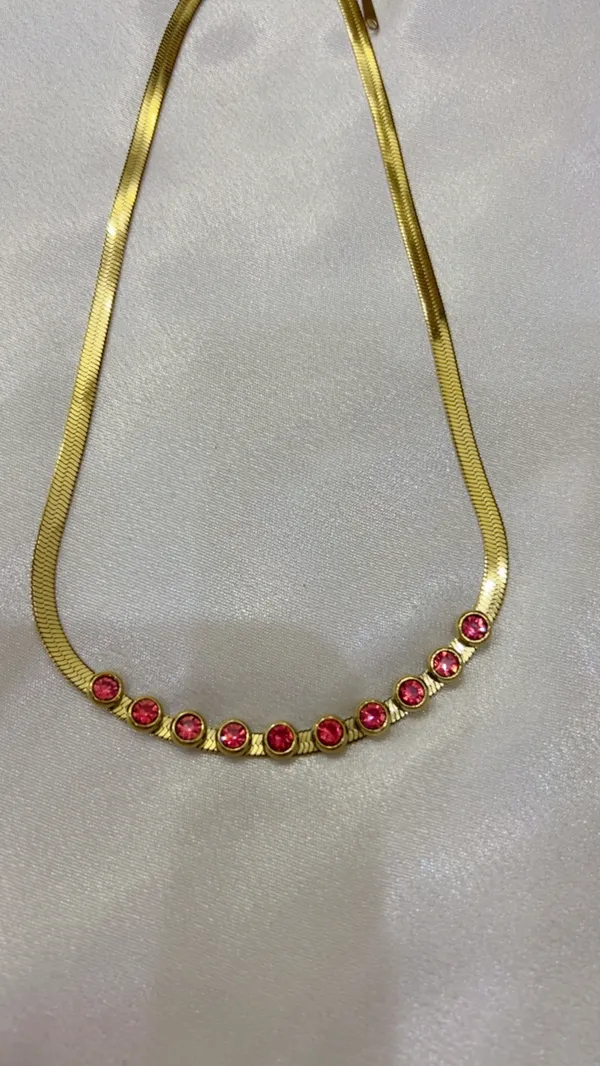 Golden_Shine_Flat_Chain_For_Women_And_Girls