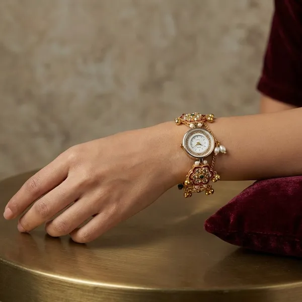 Golden_Kashmiri_Watch_For_Women_And_Girls