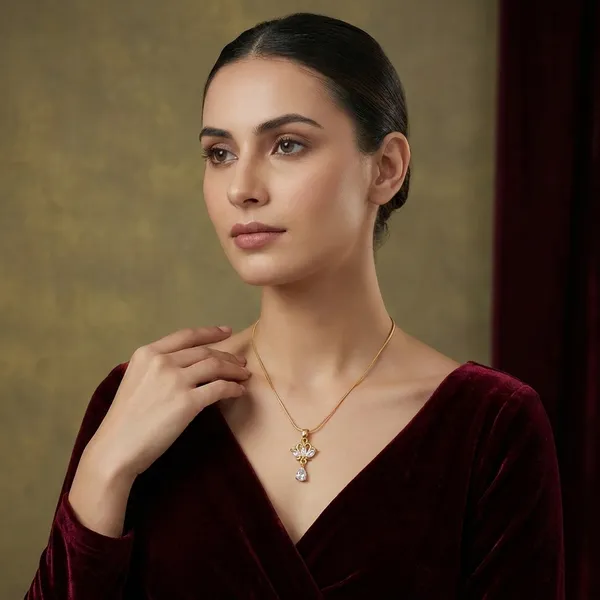 Golden_Royal_Shine_Necklace_For_Women_And_Girls