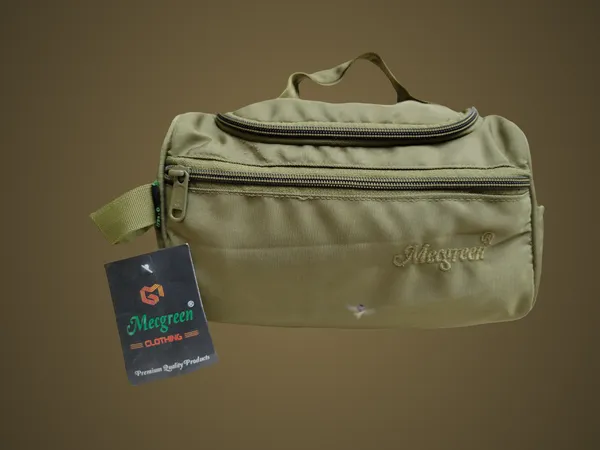 Olive_Green_Compact_Travel_Pouch