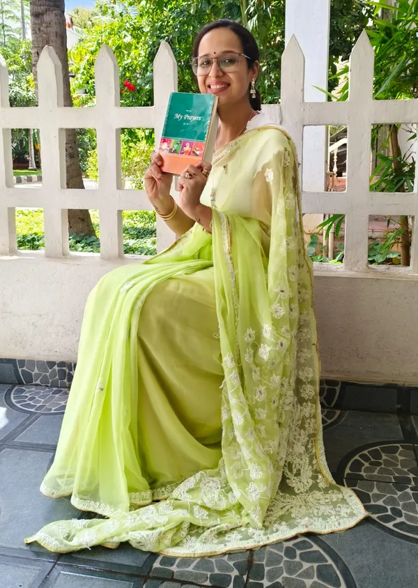 Pista_Green_Lime_Green_Chikankari_Saree_With_Gotapatti