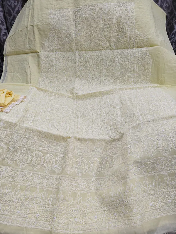 Yellow_Cotton_Chikankari_Suit_With_Hand_Embroidery