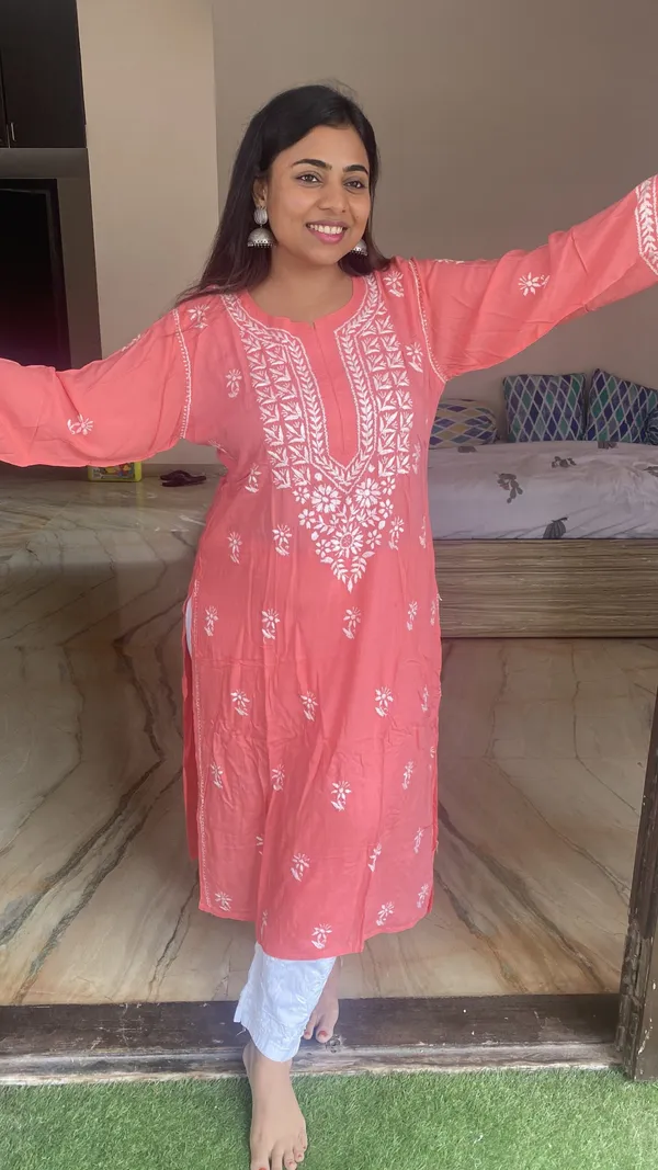 Pink_Modal_Cotton_Chikankari_Kurta