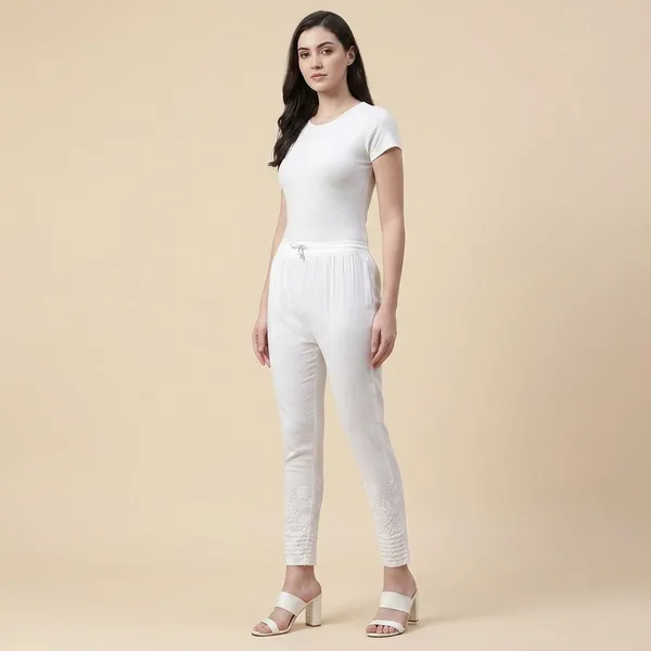 White_Chikankari_Cotton_Pant_With_Hand_Embroidery