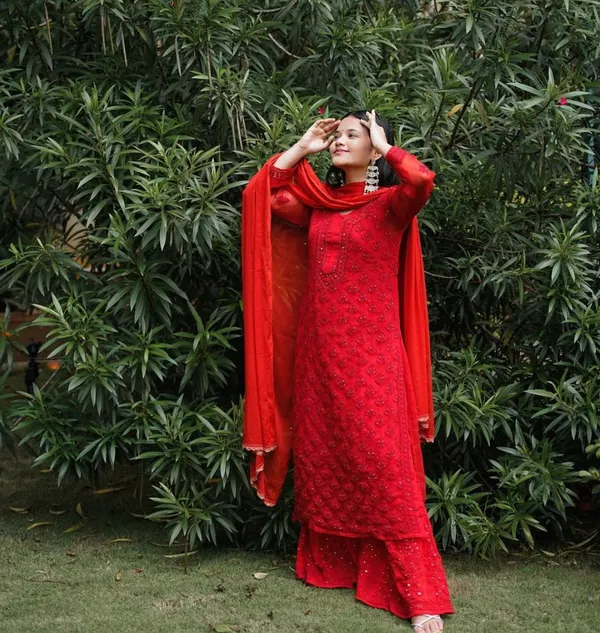 Red_Partywear_Red_Kurta_Set_With_Chikankari_Mukaish