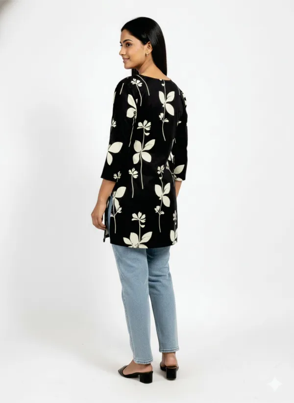 Black_Floral_Print_Tunic_for_Women