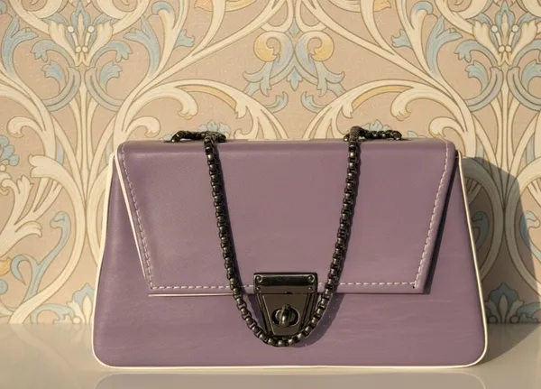 Royal_Aura_Handbag