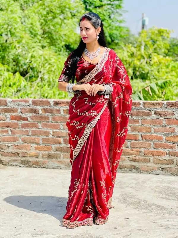 Maroon_Women_Premium_Embroidered_Partywear_Saree_Beautiful_Floral_Embroidered_Scallop_Border_Festival_Special_Saree_Trendy_Saree_2026_Saree_With_Golden_Sequins_Work_Designer_Blouse
