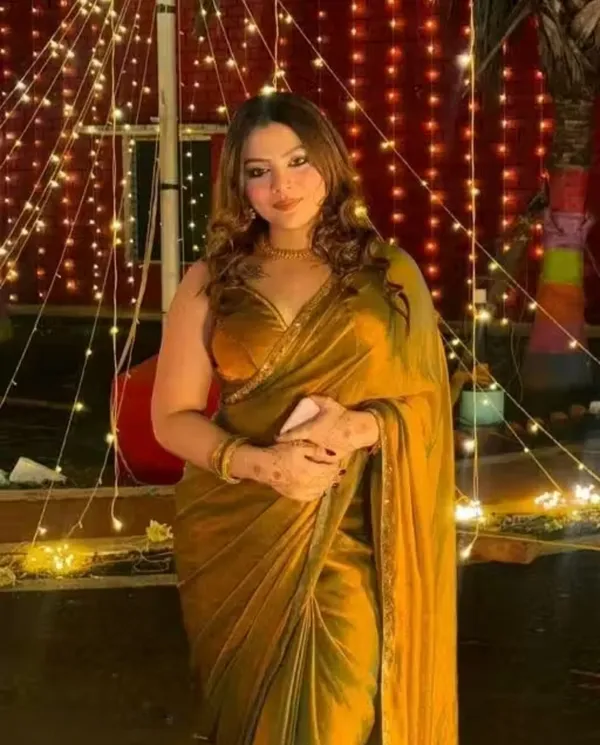 Fendy_chiffon_saree_with_lace