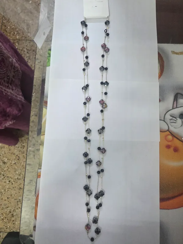 Black_Beaded_Long_Necklace_for_Women