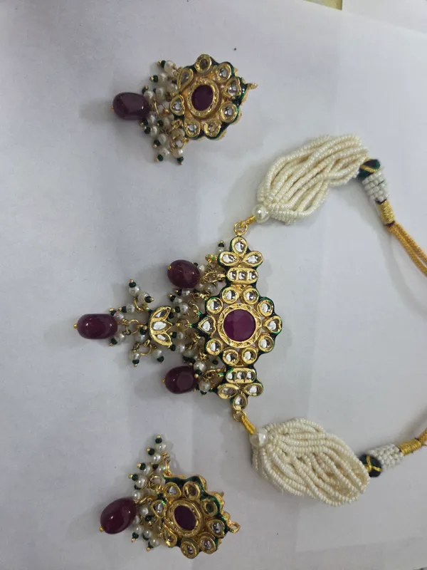 Maroon_Kundan_Bridal_Necklace_Set_for_Women