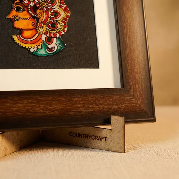 Tholubommalata_Rani_Frame