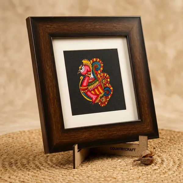 Tholubommalata_Bird_Frame