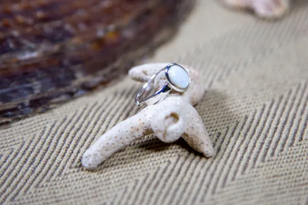 Opal_Ring