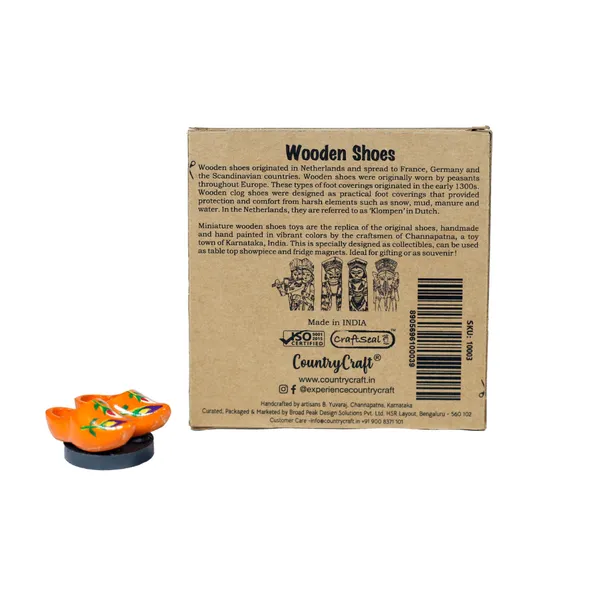 Dutch_Wooden_Shoes_Fridge_Magnet