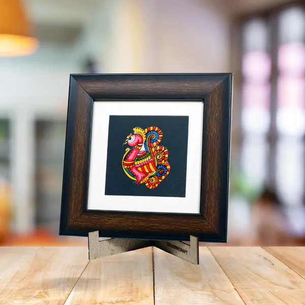 Tholubommalata_Bird_Frame