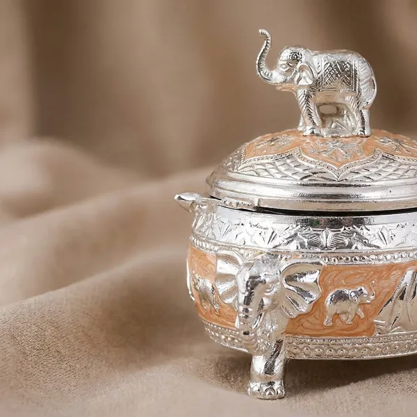 Auriesta_Silver-Toned_Decorative_Storage_Box_With_Elephant_Lid