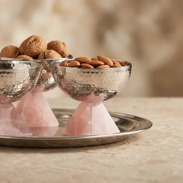Elegant_Silver-Plated_Serving_Tray_With_Two_Bowls_And_Rose_Quartz_Accents