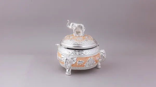 Silver-Toned_Elephant_Decorative_Jar_With_Lid