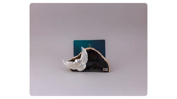 Decorative_Silver_Swan_Showpiece_With_Agate_Slice_Stand
