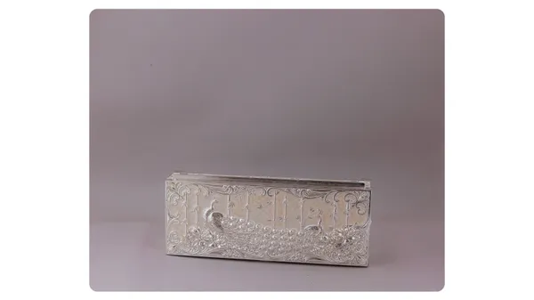 Decorative_Metallic_Silver_Brick_Paperweight