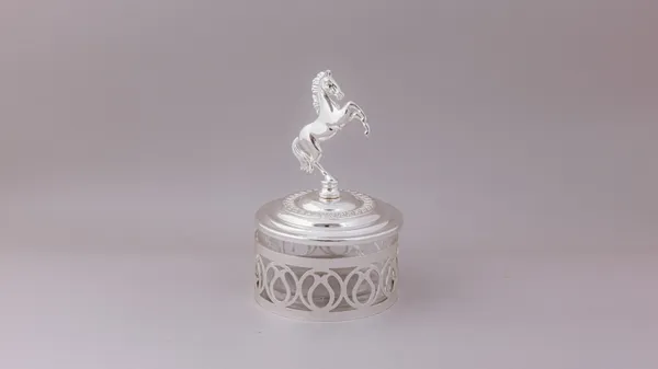 Decorative_Crystal_Horse_Music_Box_-_Silver
