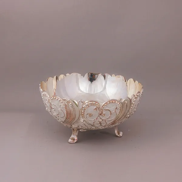 Auriesta_Designer_Silver-Plated_Decorative_Bowl_With_Footed_Base
