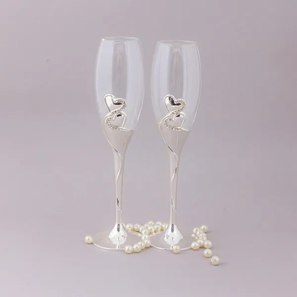 Elegant_Crystal_Champagne_Flutes_Set_Of_2_With_Pearl_Accent