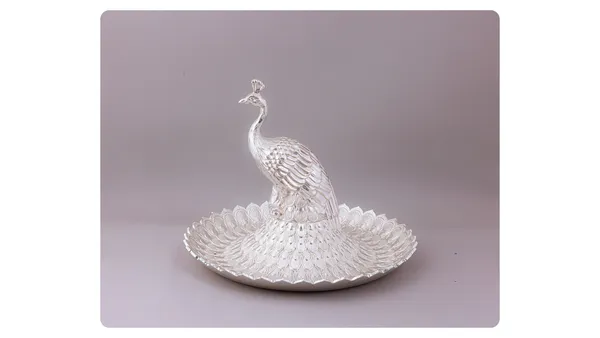 Elegant_Silver-Plated_Peacock_Decorative_Tray