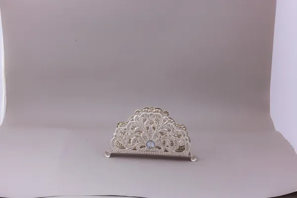 Decorative_Silver-Toned_Filigree_Napkin_Holder