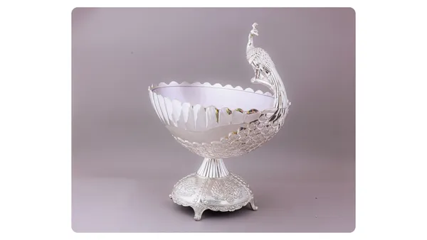 Elegant_Silver-Plated_Peacock_Fruit_Bowl_With_Decorative_Pedestal_Stand